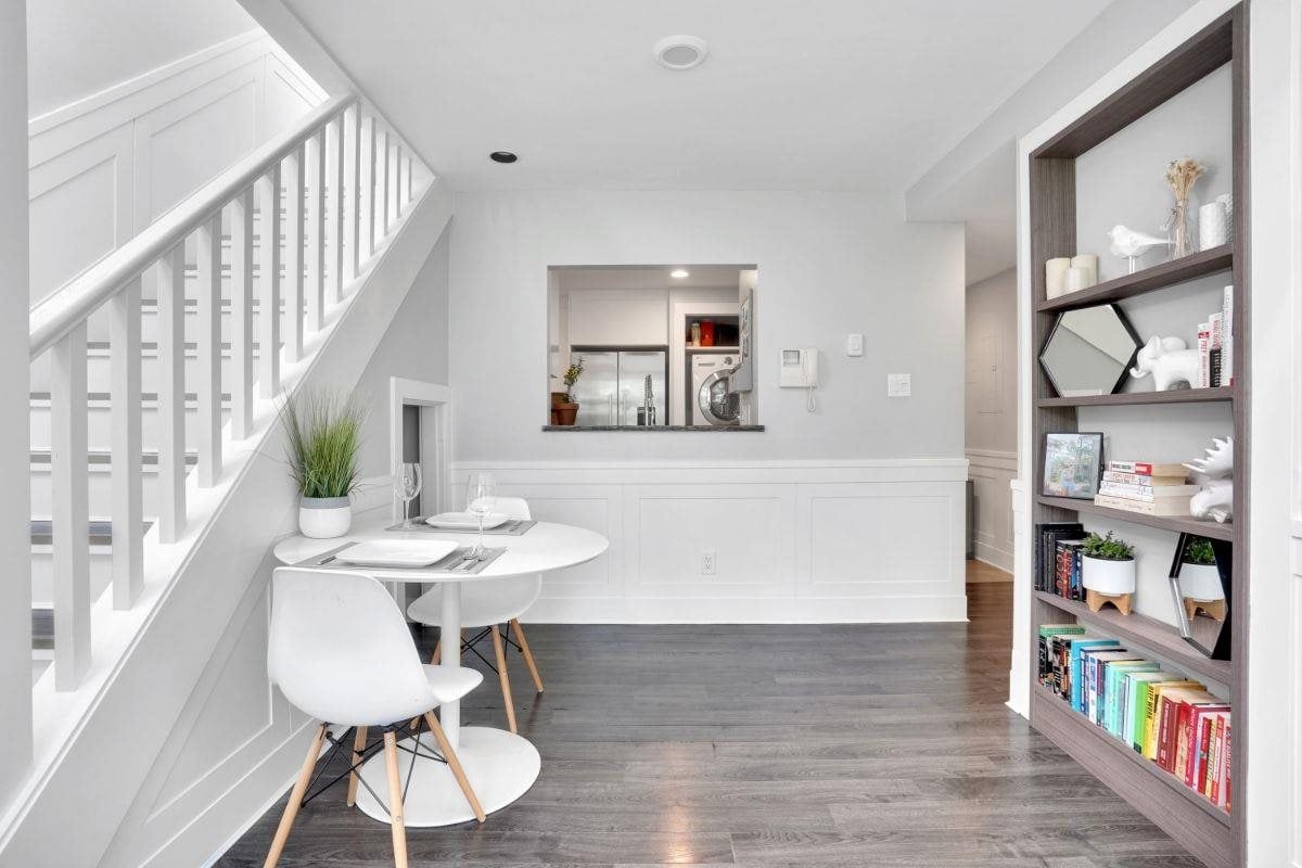 303-1702 Chesterfield Avenue, North Vancouver