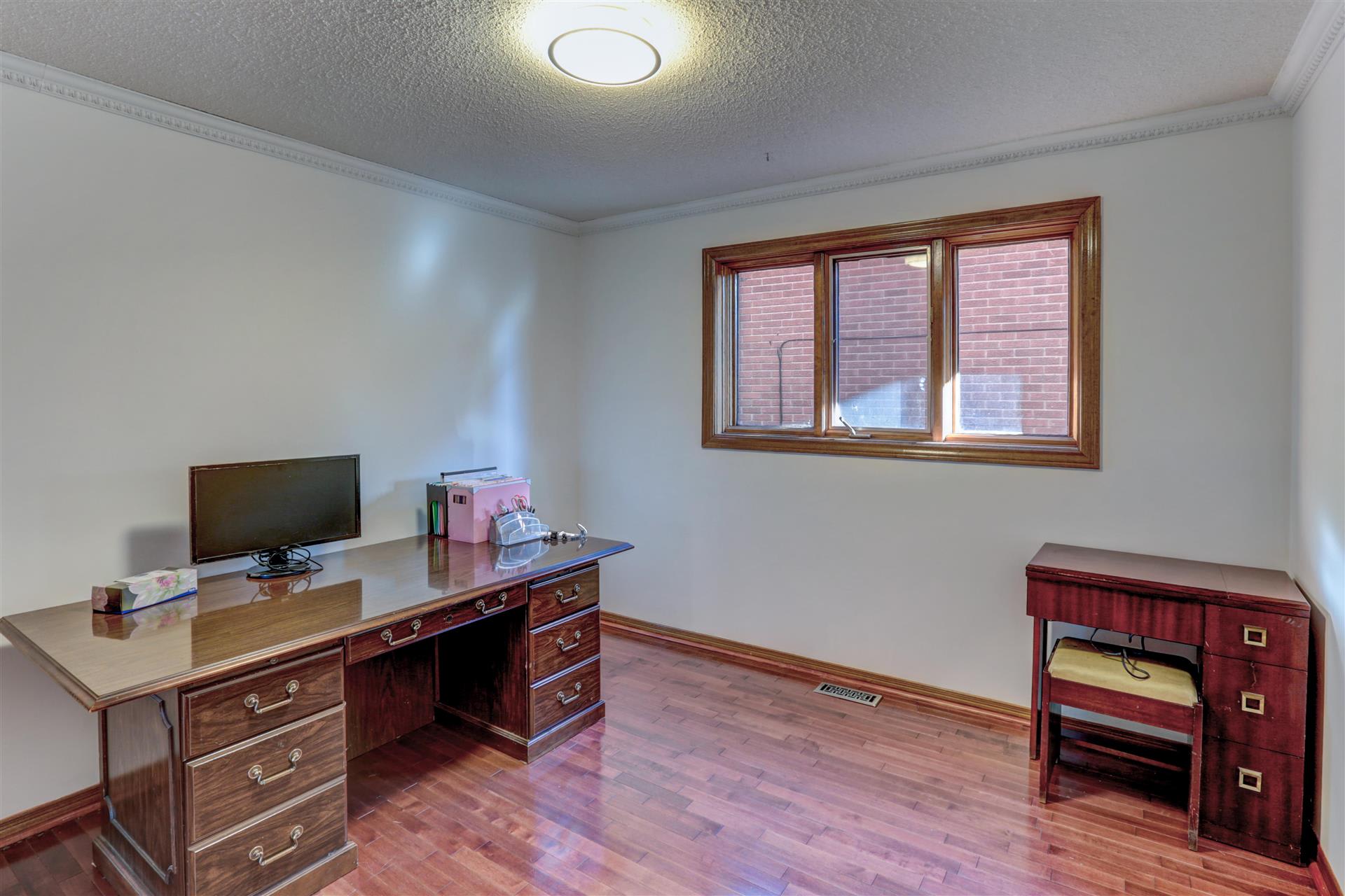 373 Morningside Ave