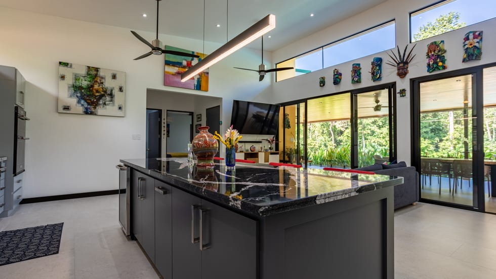 CUSTOM BUILT LUXURY RETREAT WITH GUEST VILLAS IN OJOCHAL