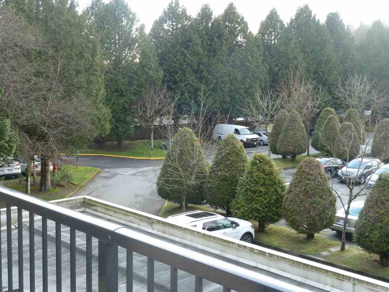 306-9320 Parksville Dr
