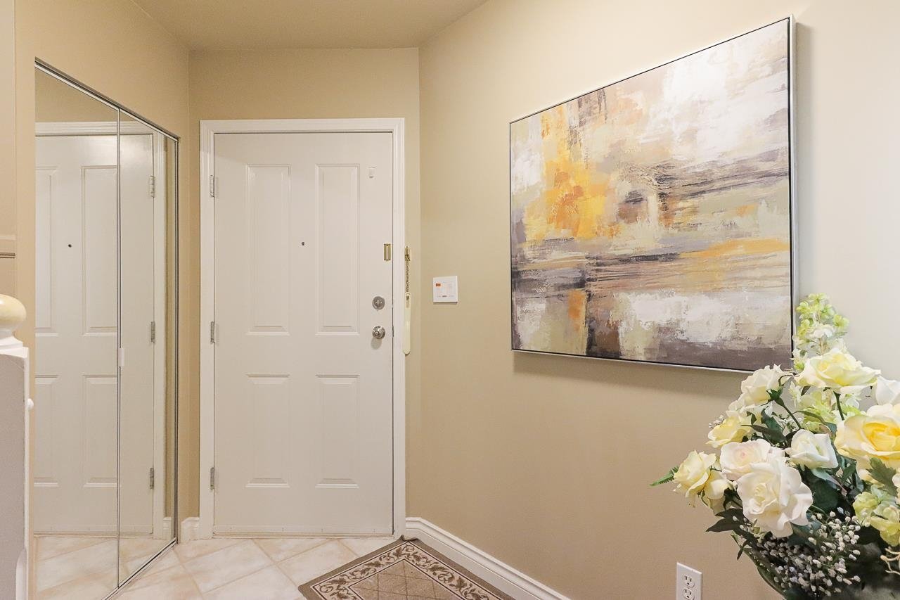21-8701 16th Avenue, Burnaby