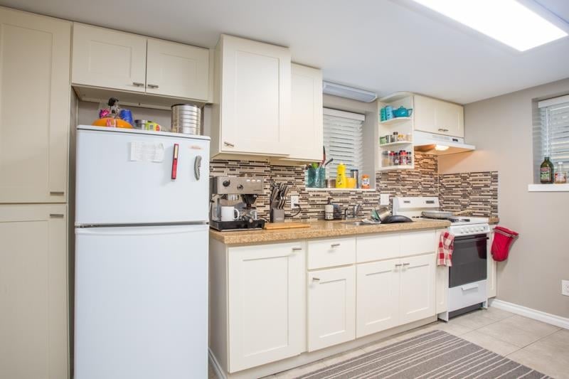 1371--1377 Maple Street, Vancouver