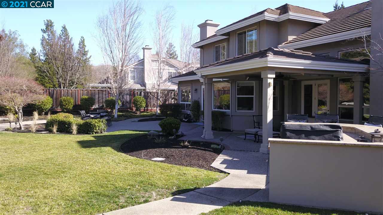 88 Tuscany Way