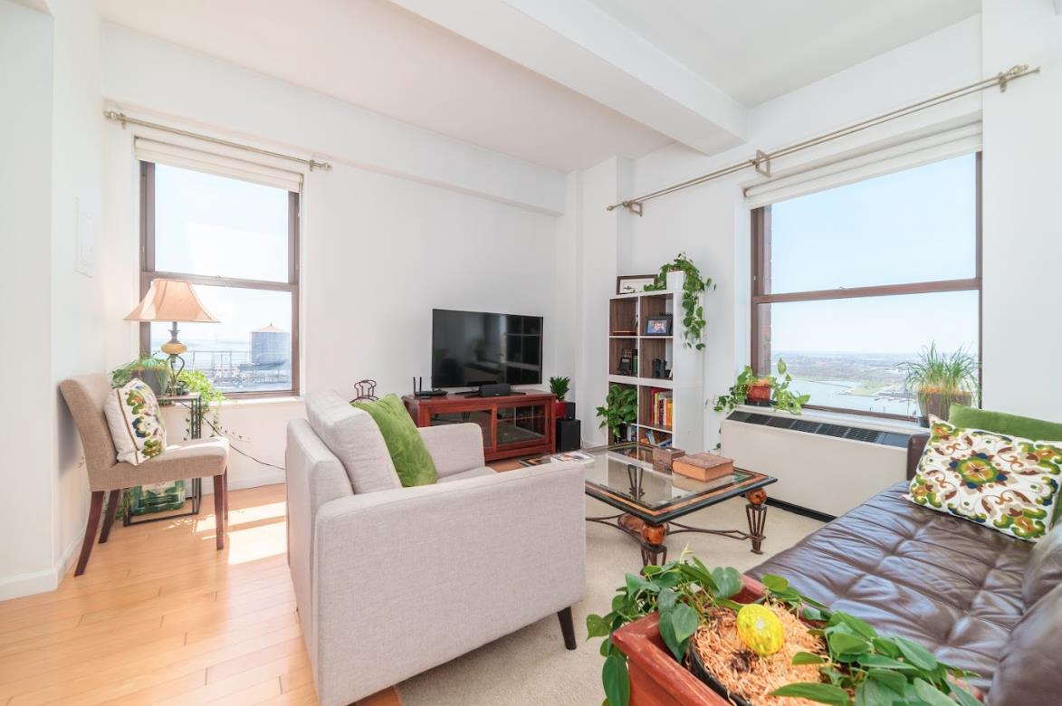 20 West Street, Apt 40-B