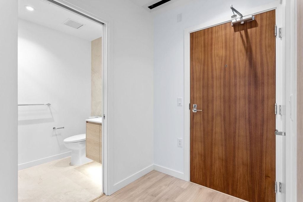 680 Quayside Drive 3205, New Westminster