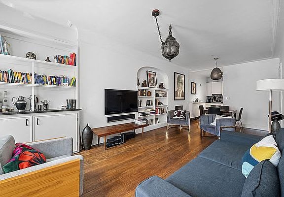 29 Perry Street Unit: 3F