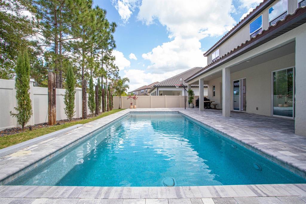 8252 Ludington Cir