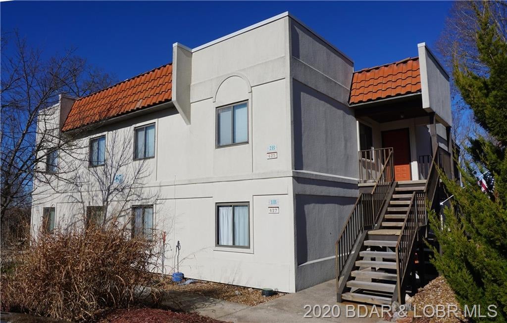 67 Ventura Dr, #2B