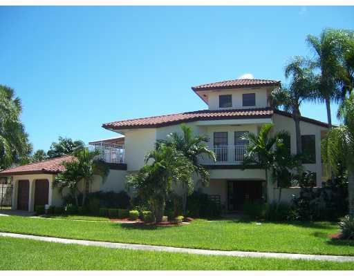 800 SW 22nd St
