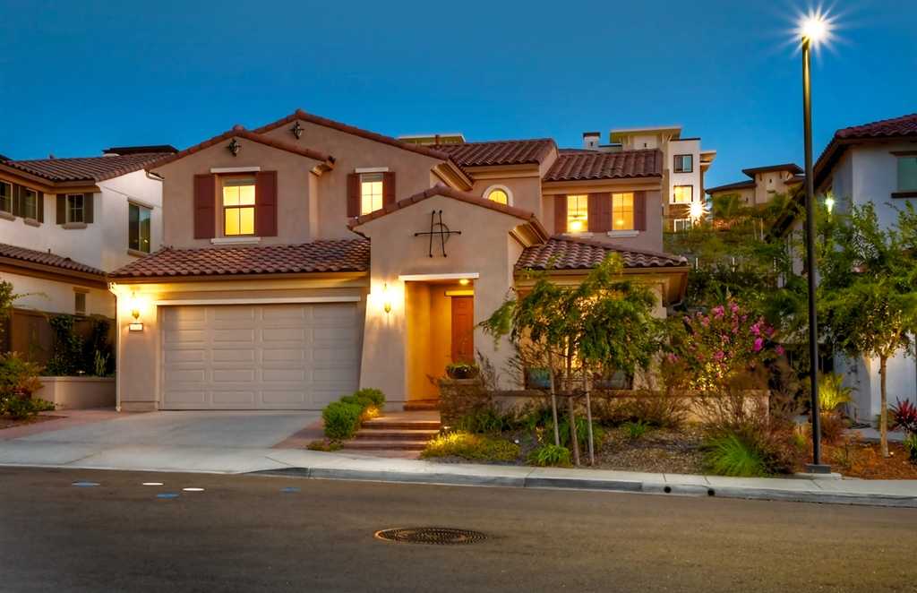 525 Cota Ln