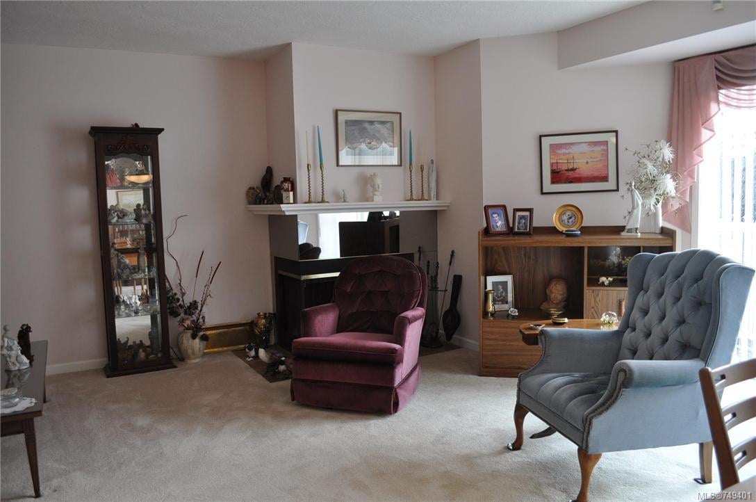 15-5110 Cordova Bay Rd