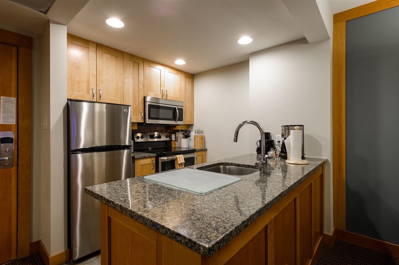 207C-2036 London Ln