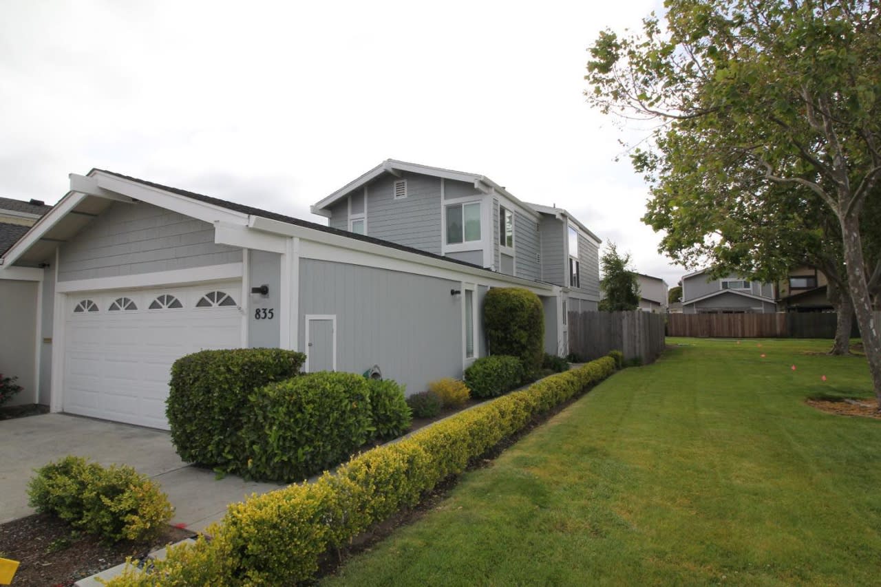 835 Sextant Ct San Mateo, CA, 94404
