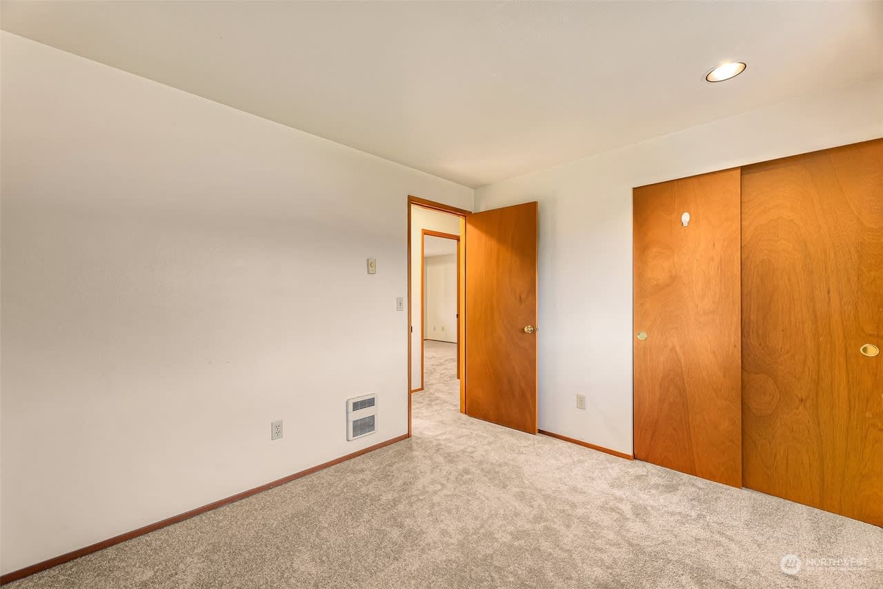 13520 State Route 530 NE