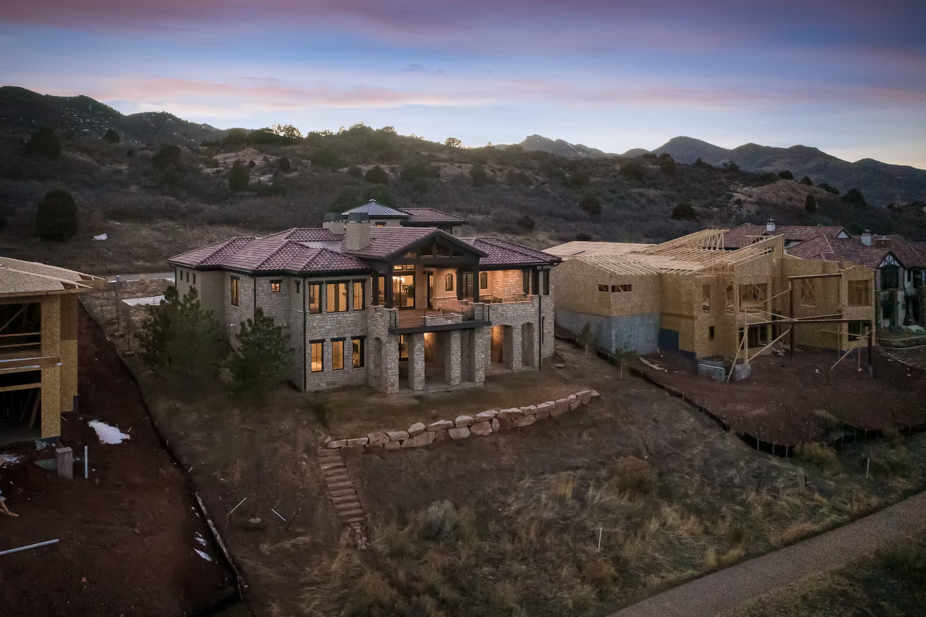 7590 Raphael Lane