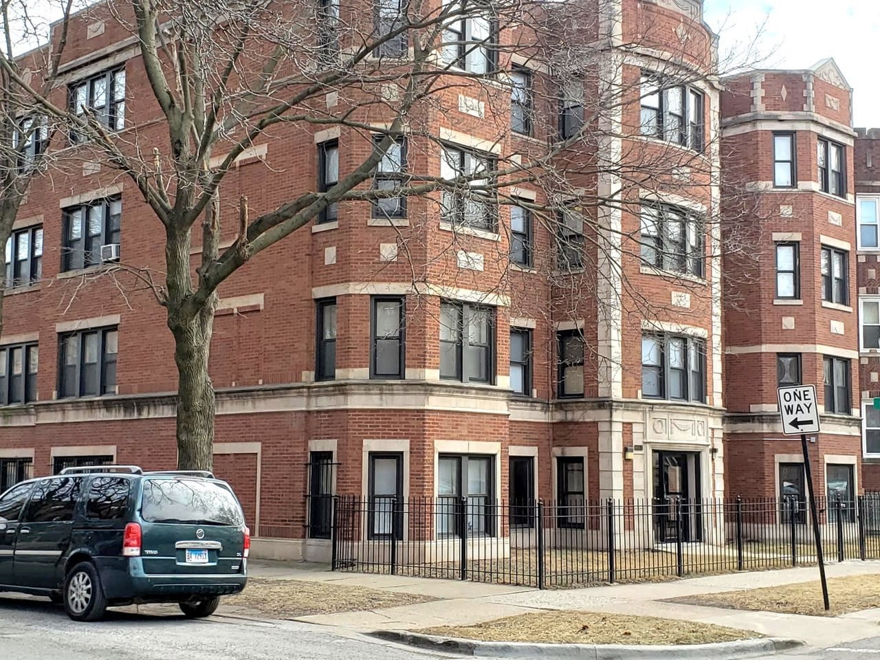 8001 S Drexel Ave