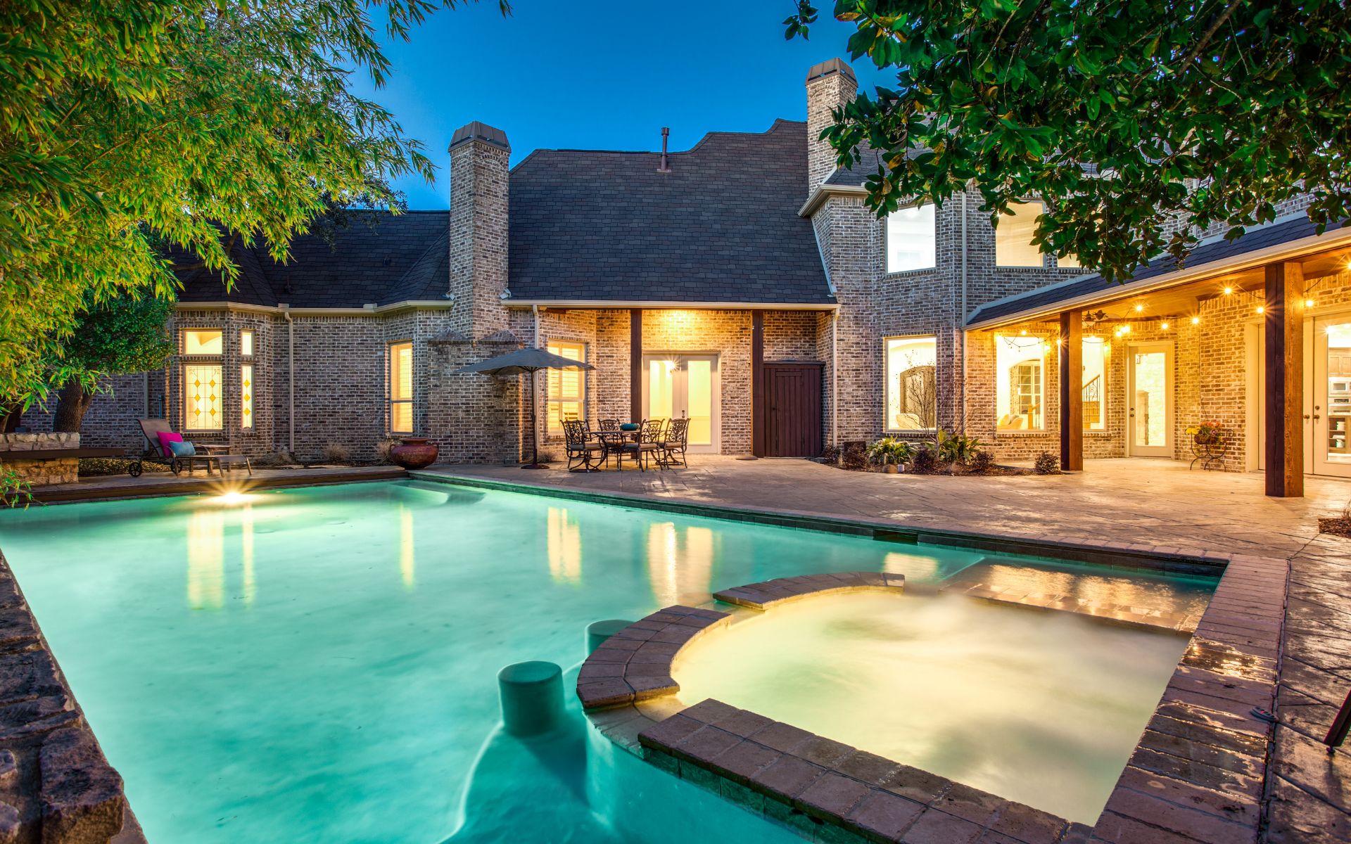 Amazing Curb Appeal in Starwood!