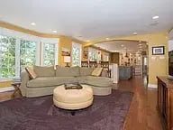 2901 Summerchase Ln