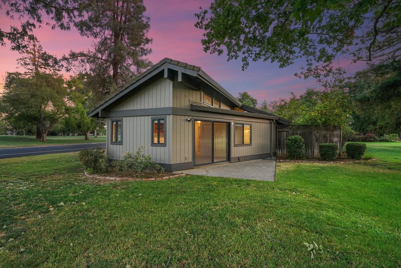 44506 Clubhouse Drive