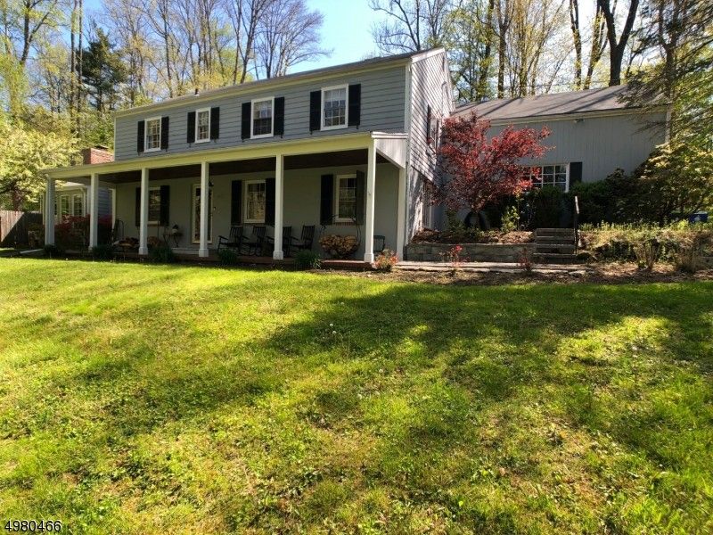 20 Old Mendham Rd