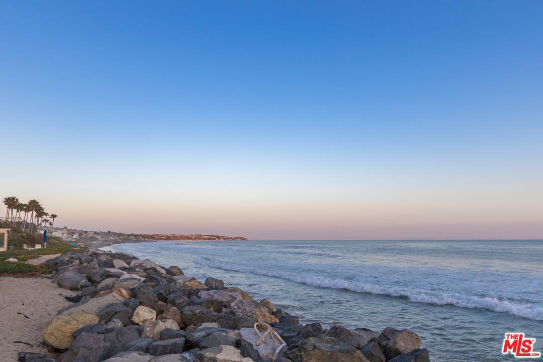  31340 Broad Beach Rd