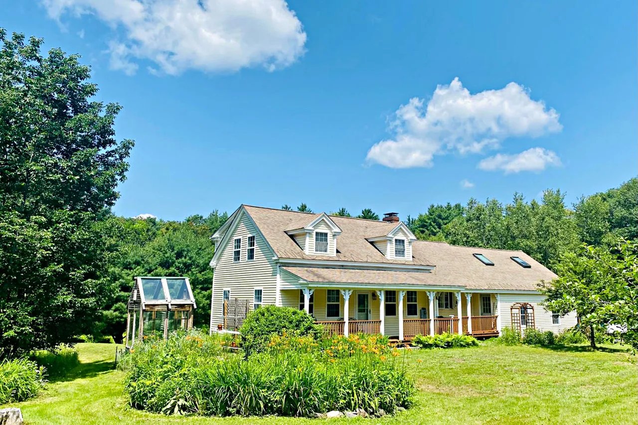 New Listing! 117 Durham Road, Freeport, Maine – $575,000