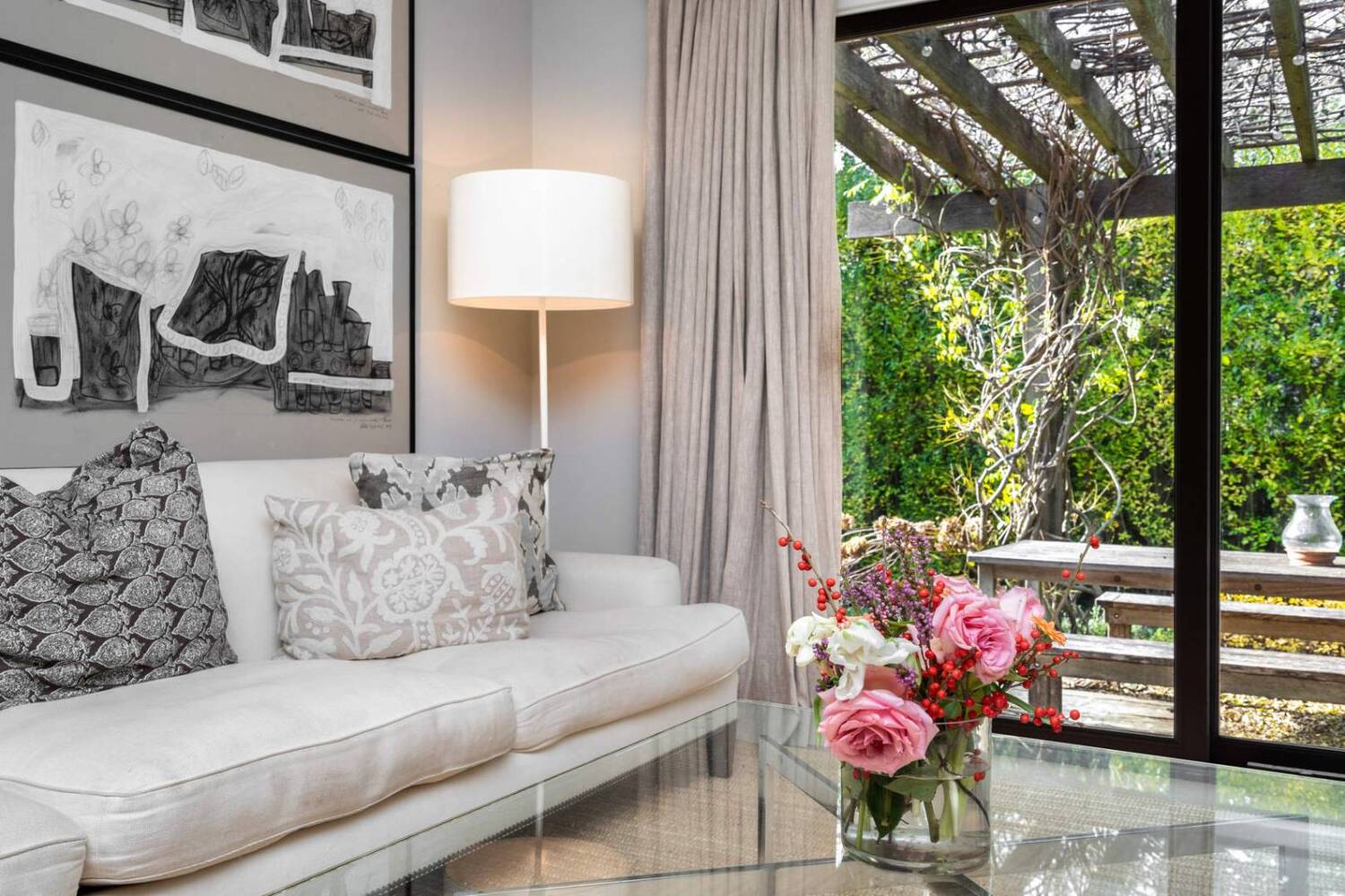 25 Sunset Dr