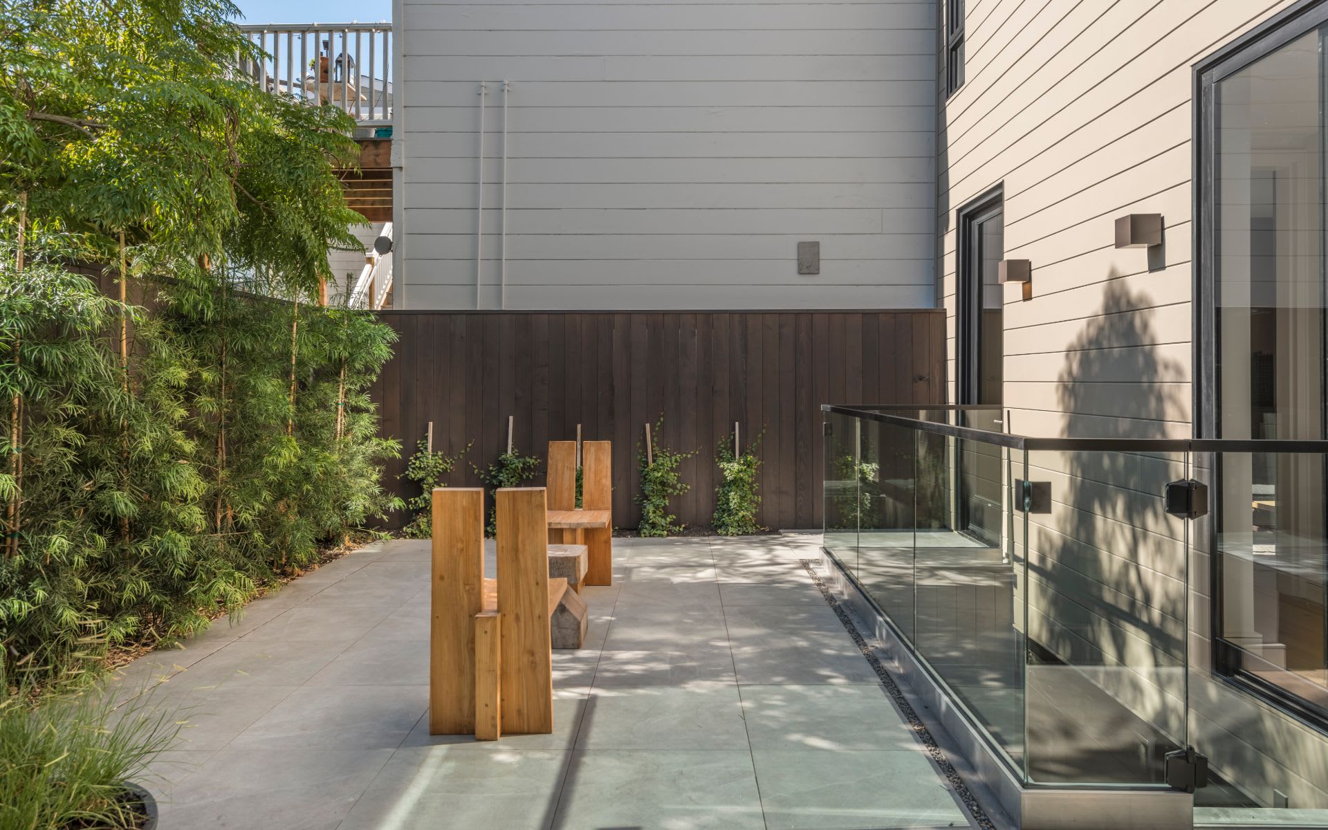 19 Rosemont Pl