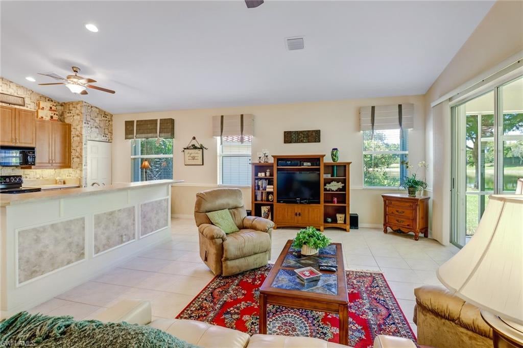 9294 Springview Loop