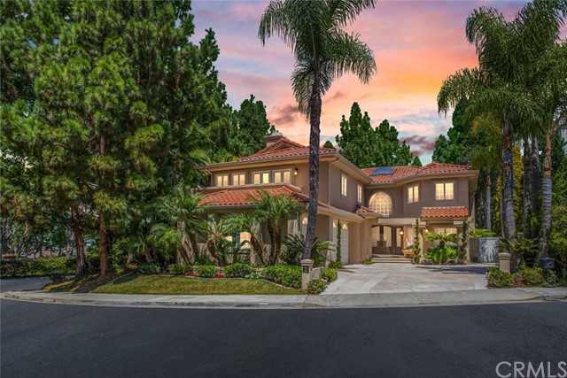 1 Canyon Court
