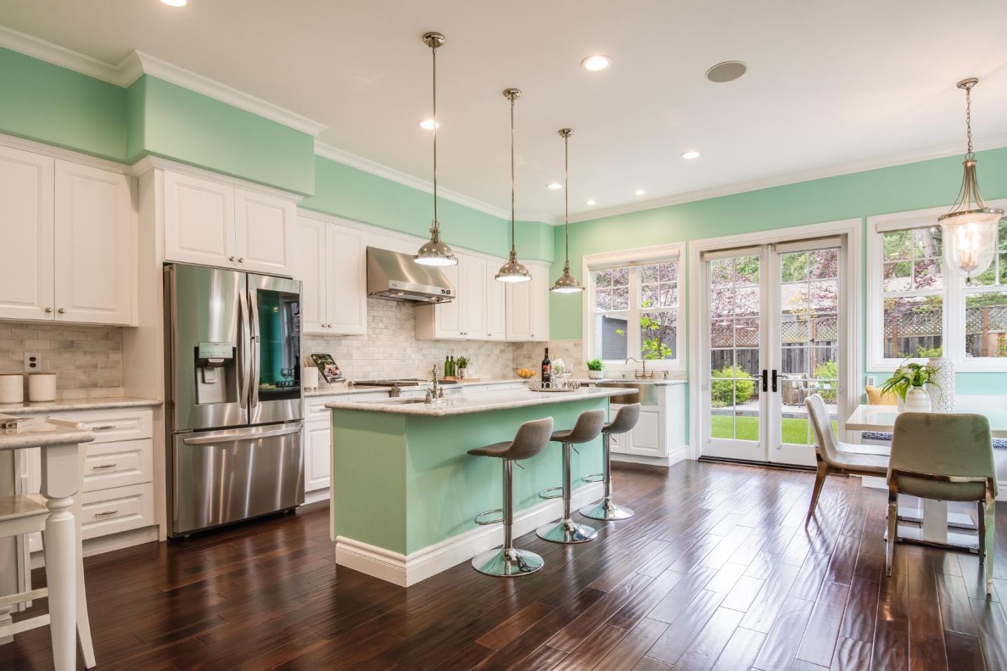 20 Pleasant St