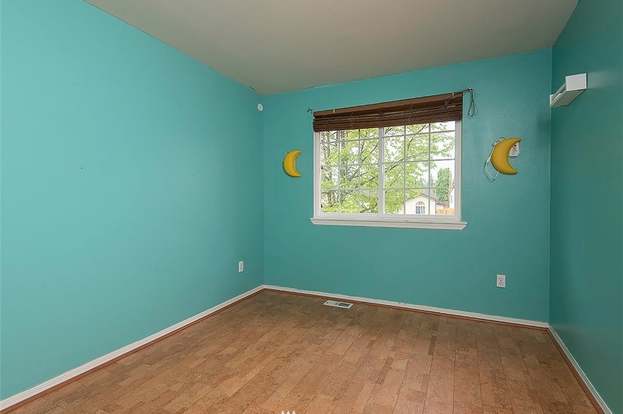 114 Tompkins Pl
