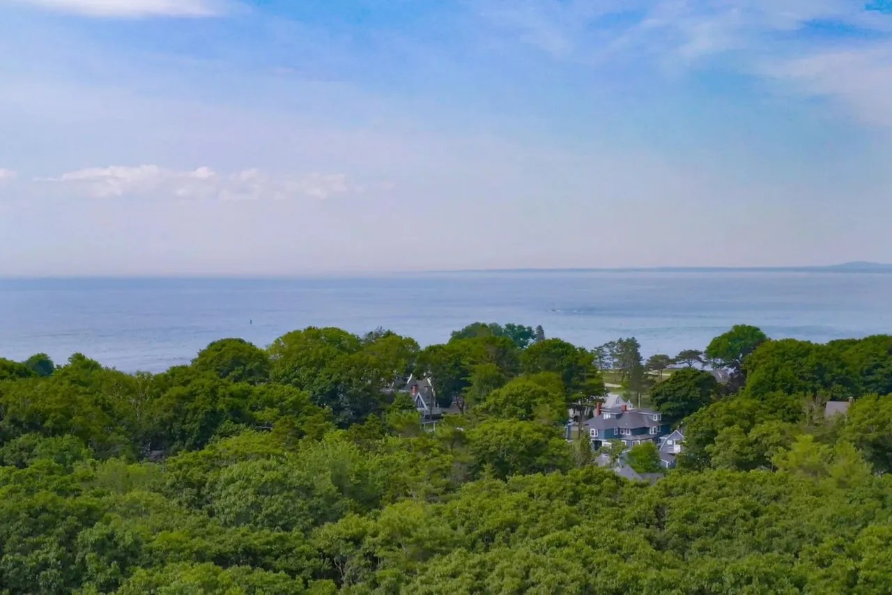 Newly Priced: 2A Ivy Lane, Kennebunkport, ME 04046 – $1,665,000