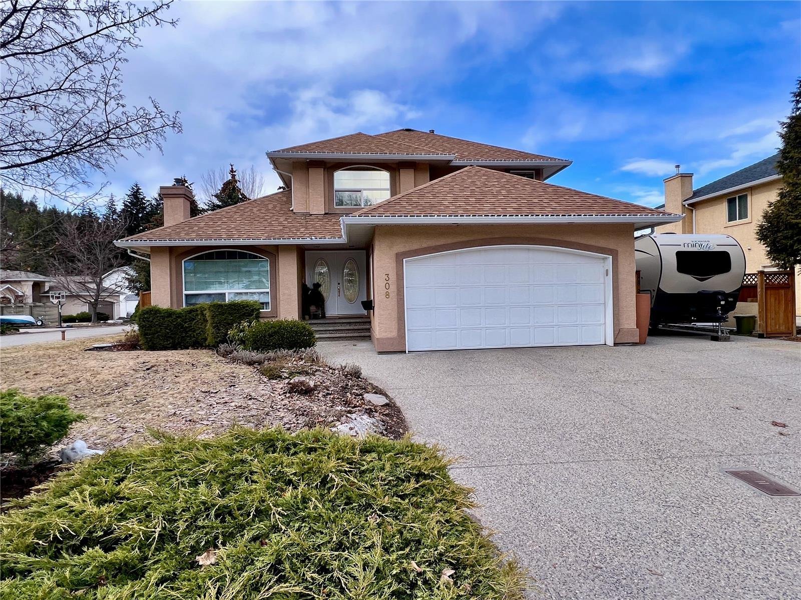 308 Rio Dr S