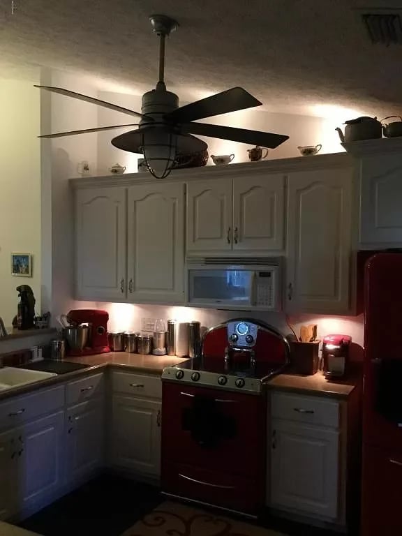 7009 STARFISH Court