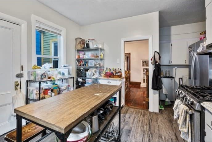 4 Cherokee St
