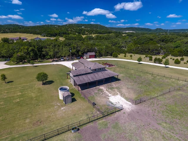 221 Upper Cibolo Creek Rd