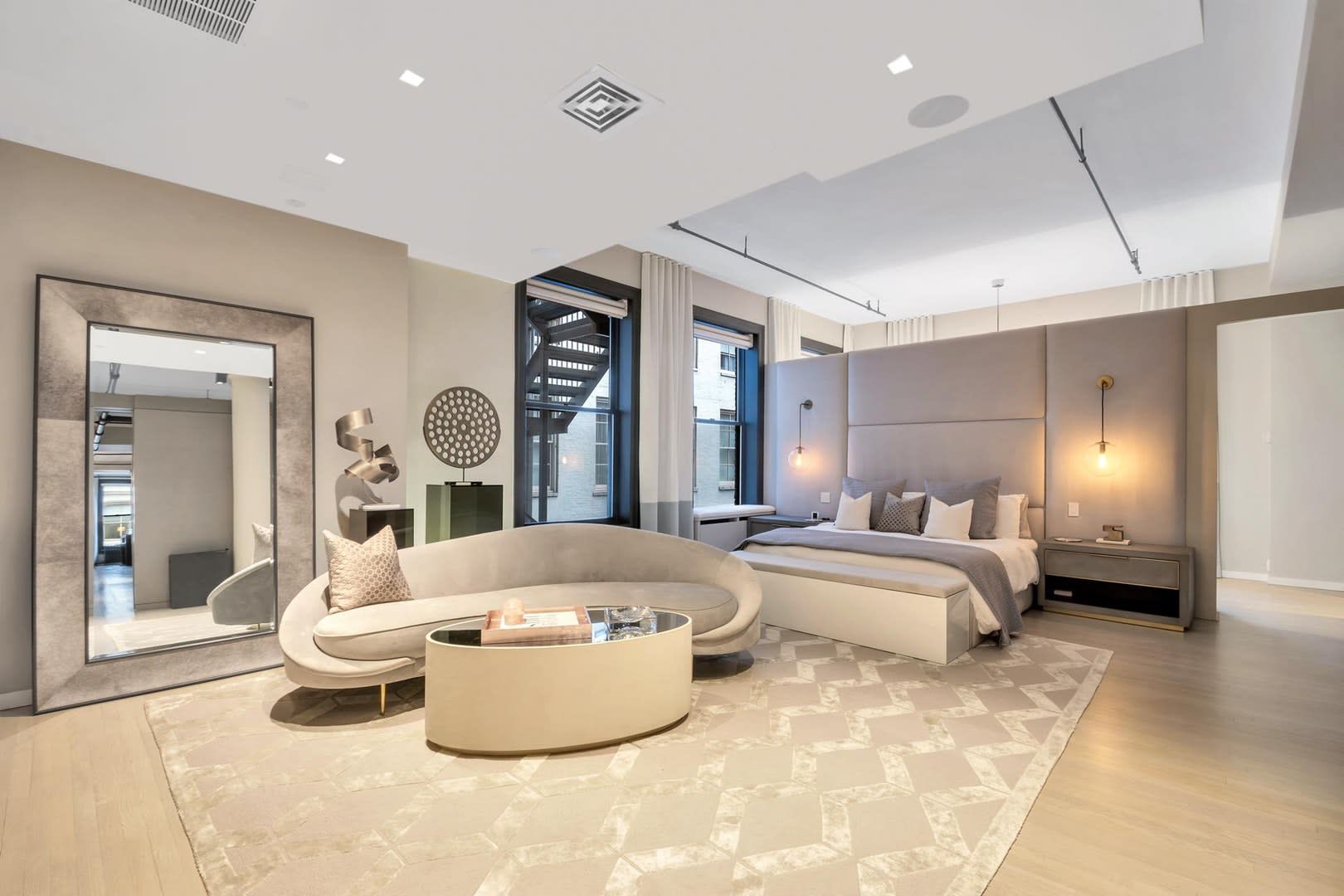 476 Broadway 