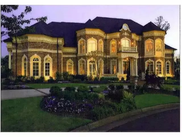 1210 Troon Ct