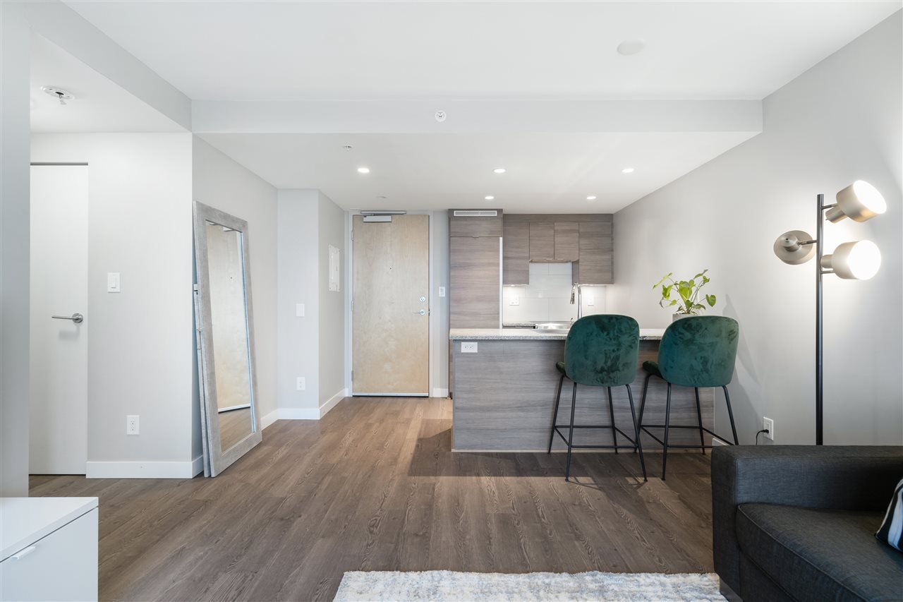 2704-489 Interurban Wy