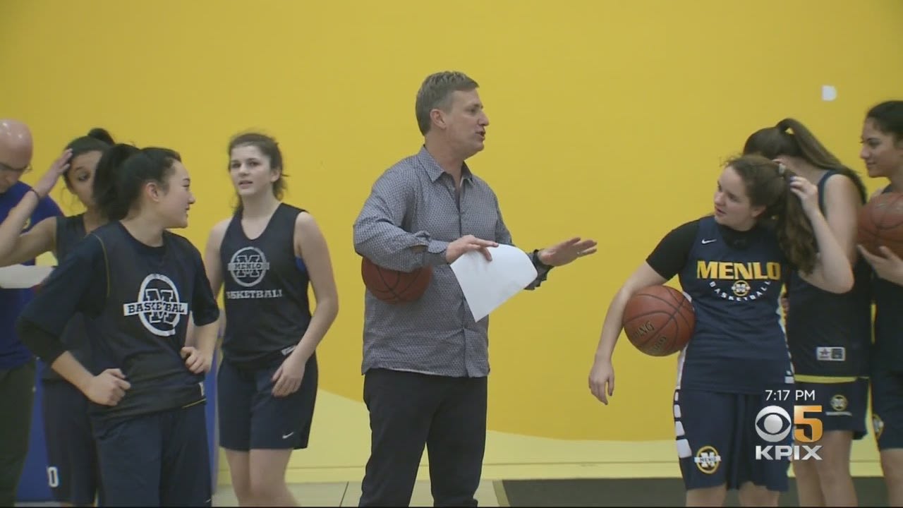 Menlo School Knights Girls Basketball Team Vies for State Championship 2019