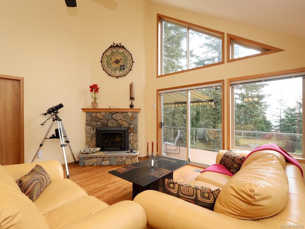 719 Cains Way, Sooke