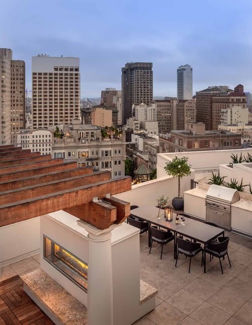 The Crescent on Nob Hill