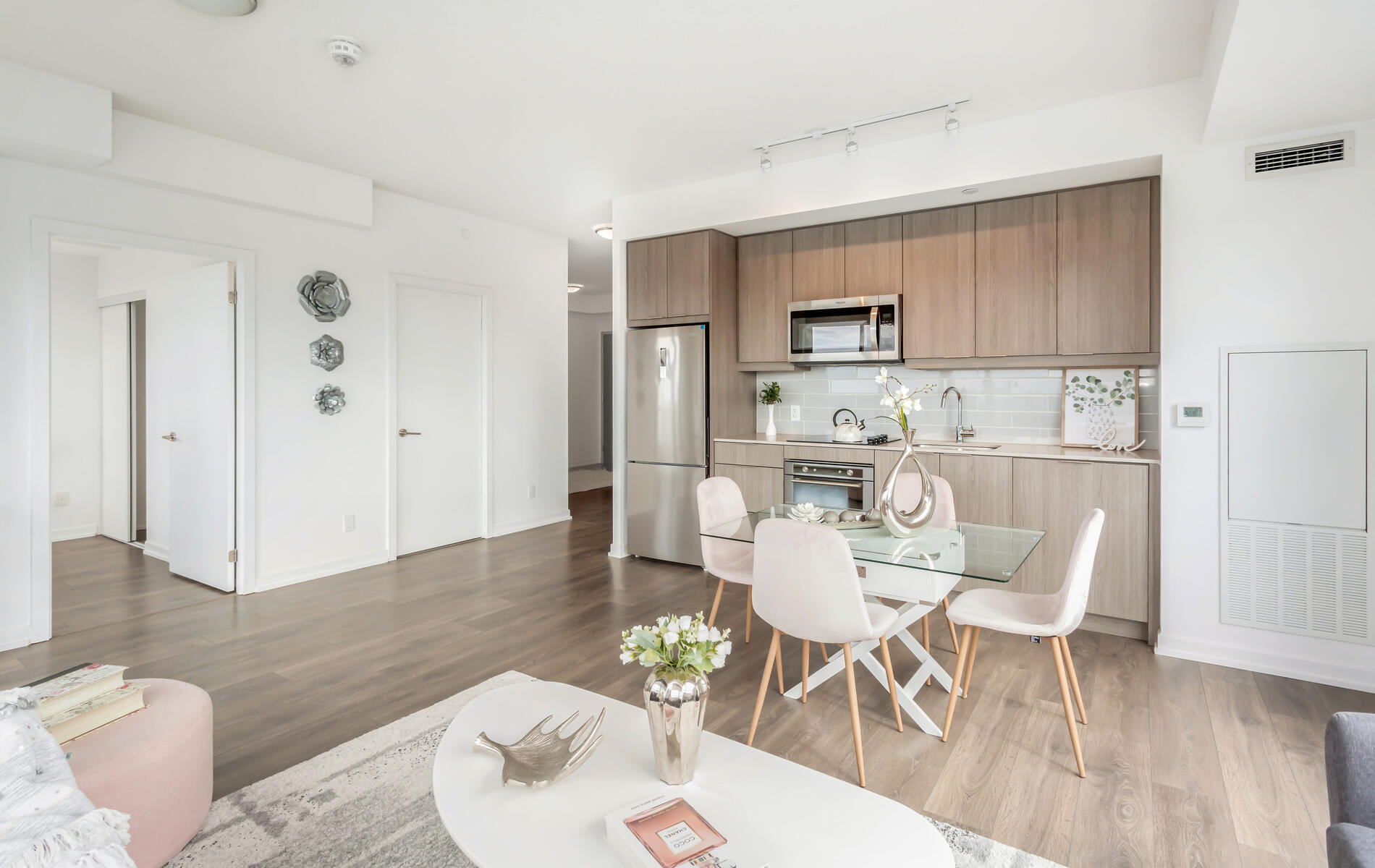 36 Forest Manor Rd Unit: 1105