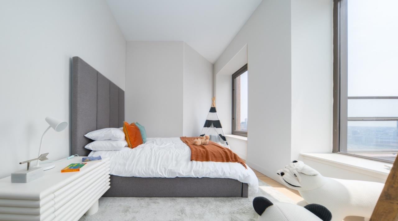 75 Wall Street, Apt 37-C