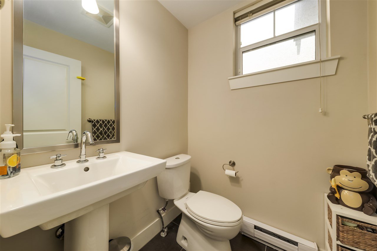 21-10711 No. 5 Rd