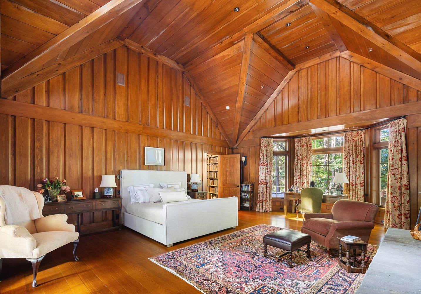 An Arts & Crafts Masterpiece in East Hampton