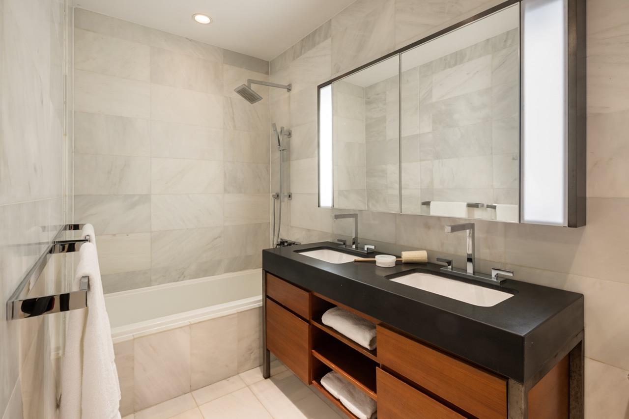 75 Wall Street, Apt 36-A