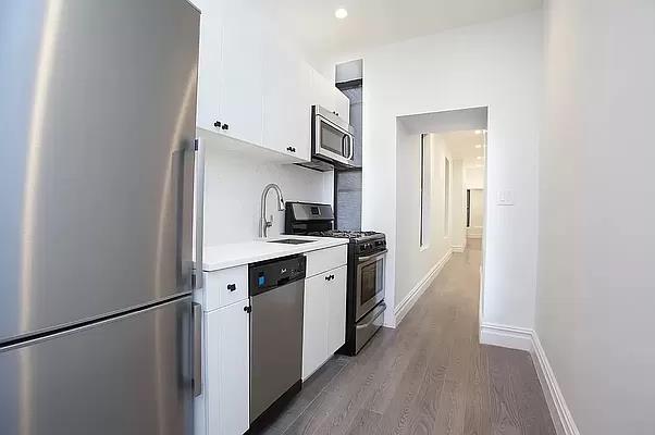142 Sullivan Street, Apt 7