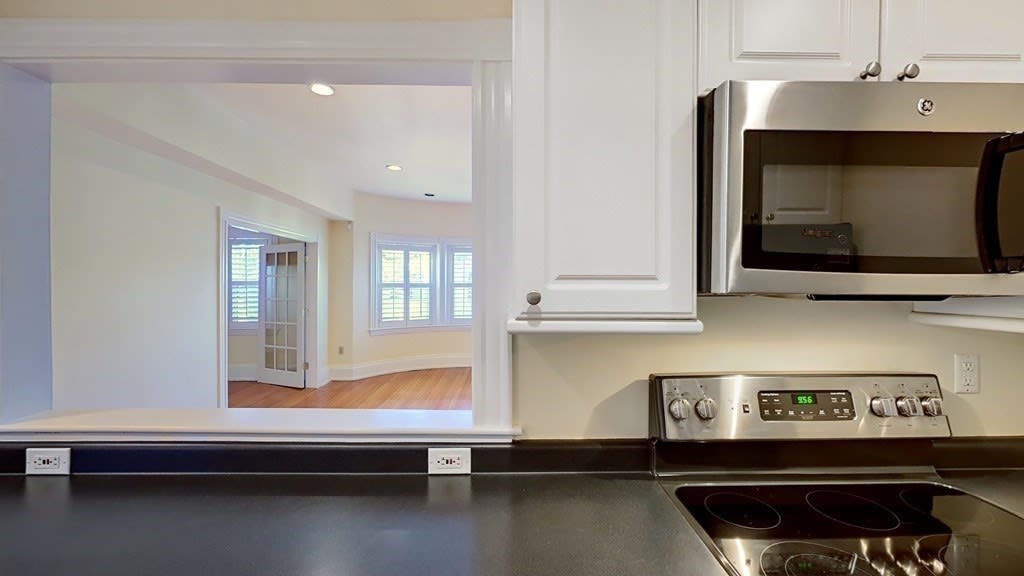 12 Keswick St #4
